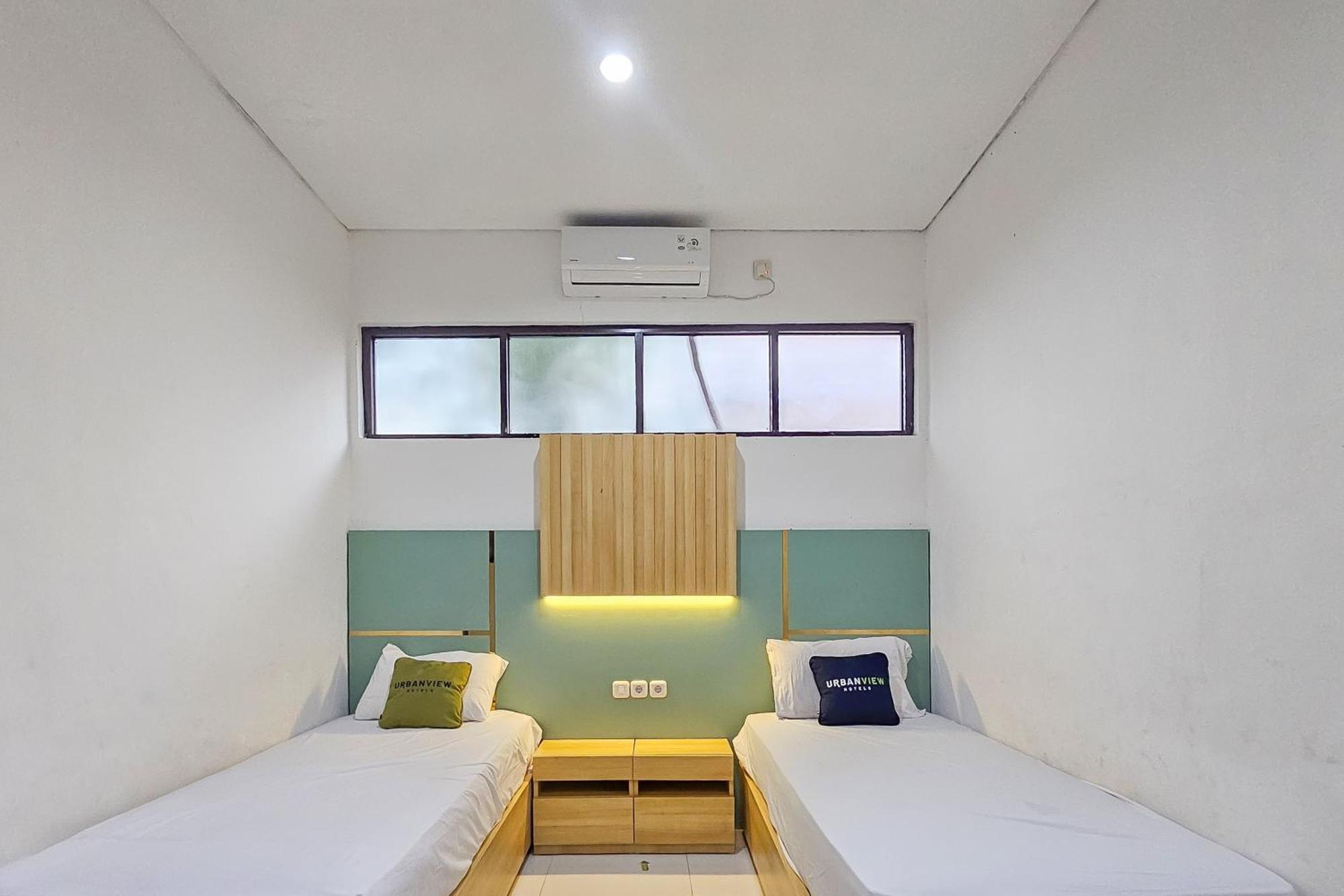 Urbanview Villa Balong Bho Syariah Bandung Cibiru Eksteriør billede
