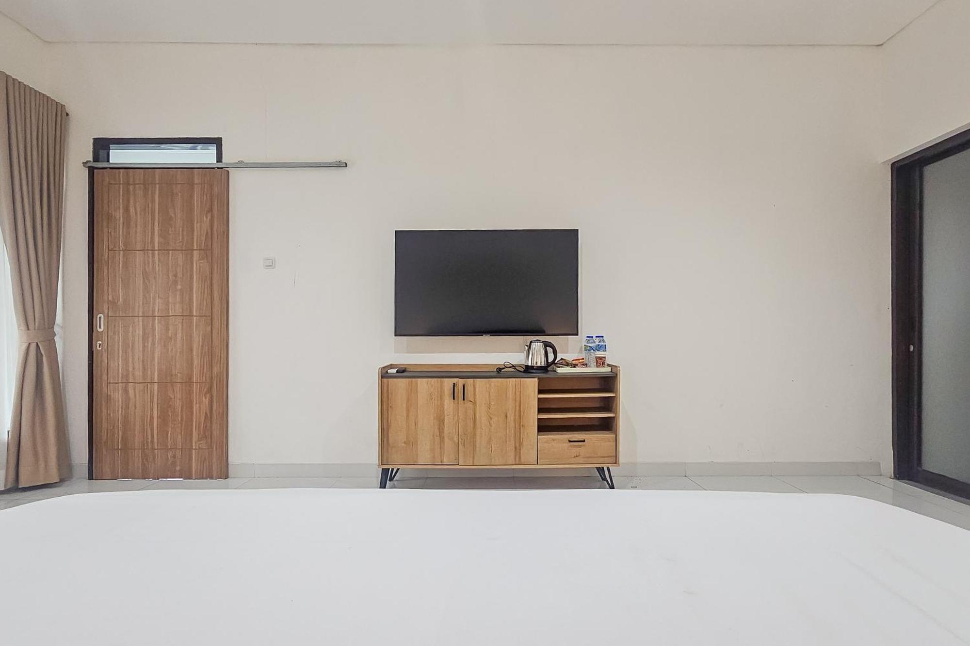 Urbanview Villa Balong Bho Syariah Bandung Cibiru Eksteriør billede
