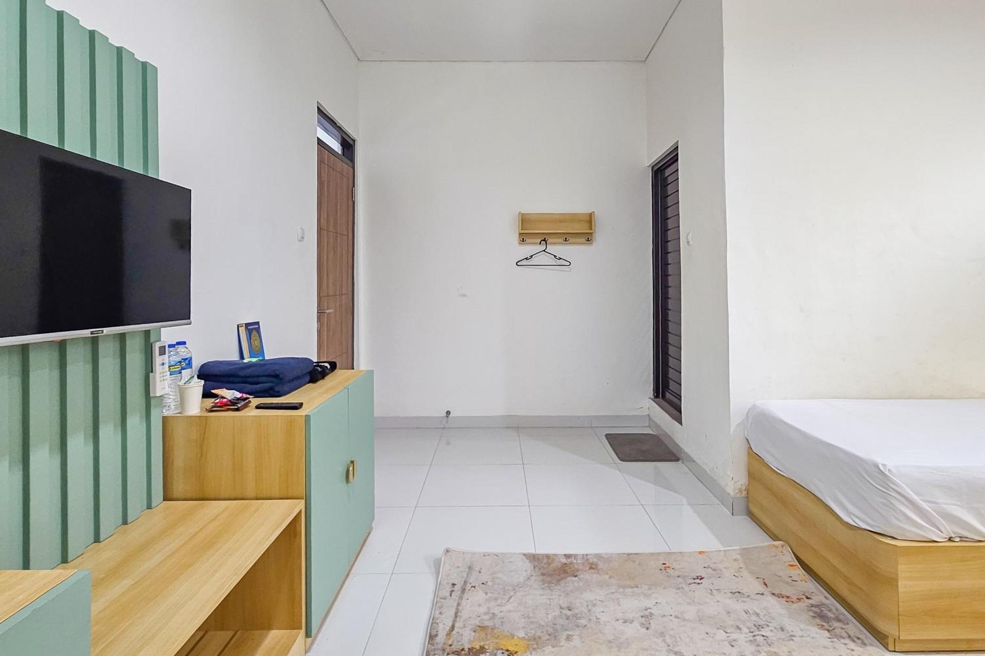 Urbanview Villa Balong Bho Syariah Bandung Cibiru Eksteriør billede