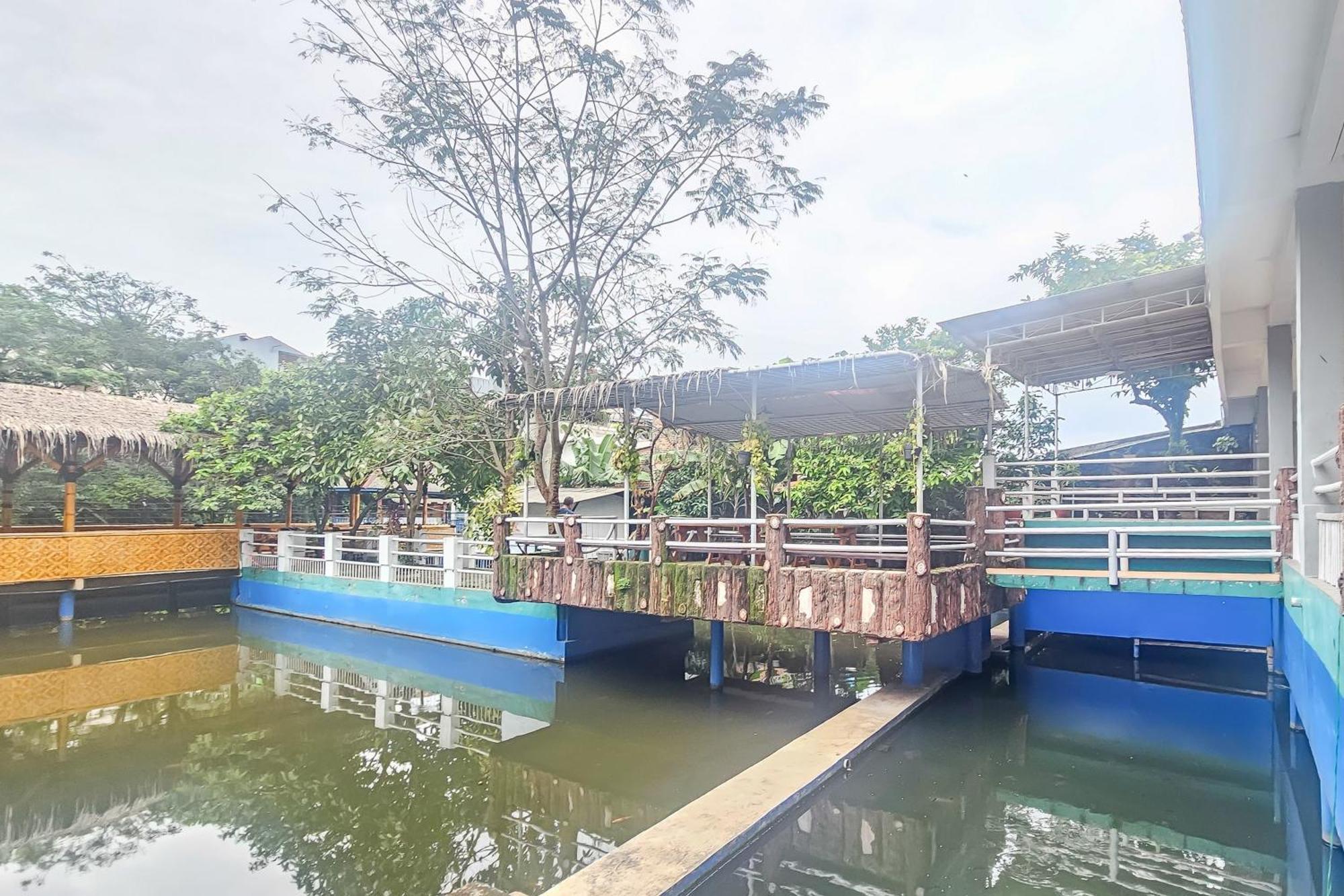 Urbanview Villa Balong Bho Syariah Bandung Cibiru Eksteriør billede